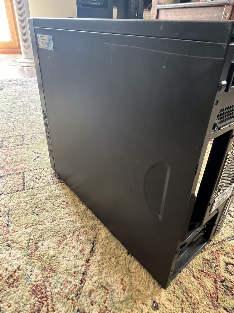 Obudowa Fractal Design zasilacz 400w enermax 80+