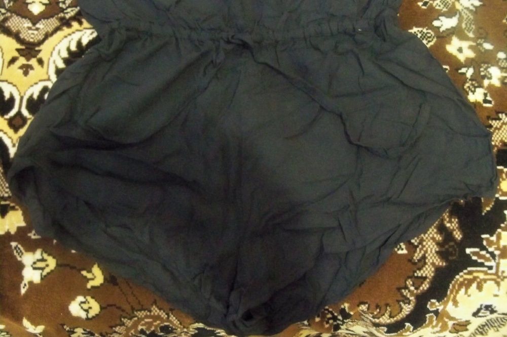 Черный летний комбинезон с шортами,44-46 размер