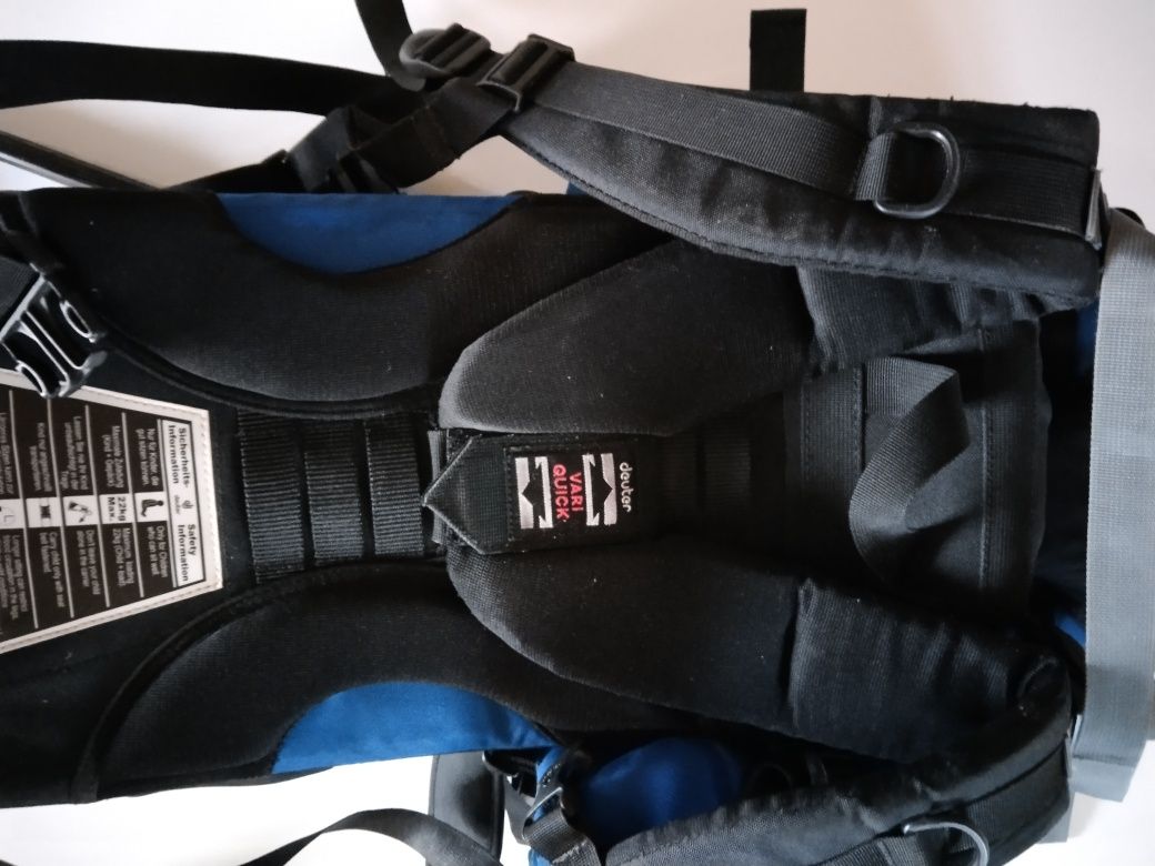Nosidełko dla dziecka DEUTER Treting stolarz