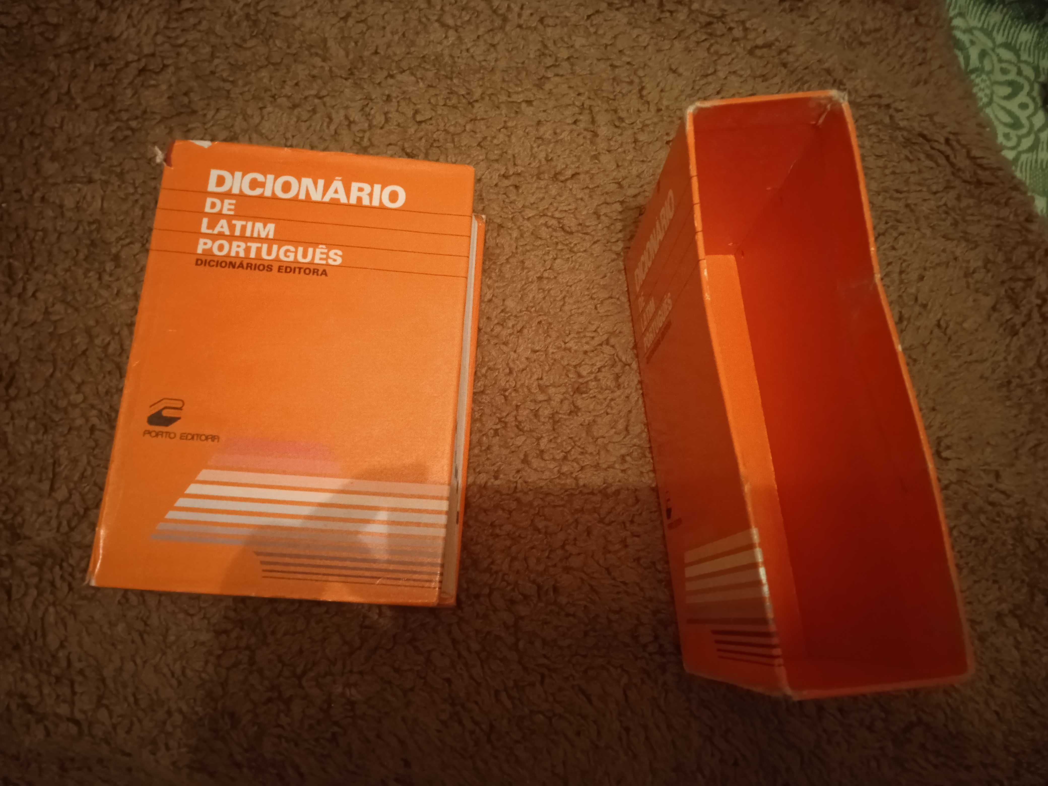 Dicionário Latim/Português