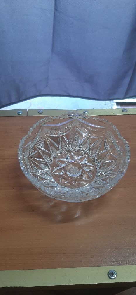 Хрустальные вазочки
