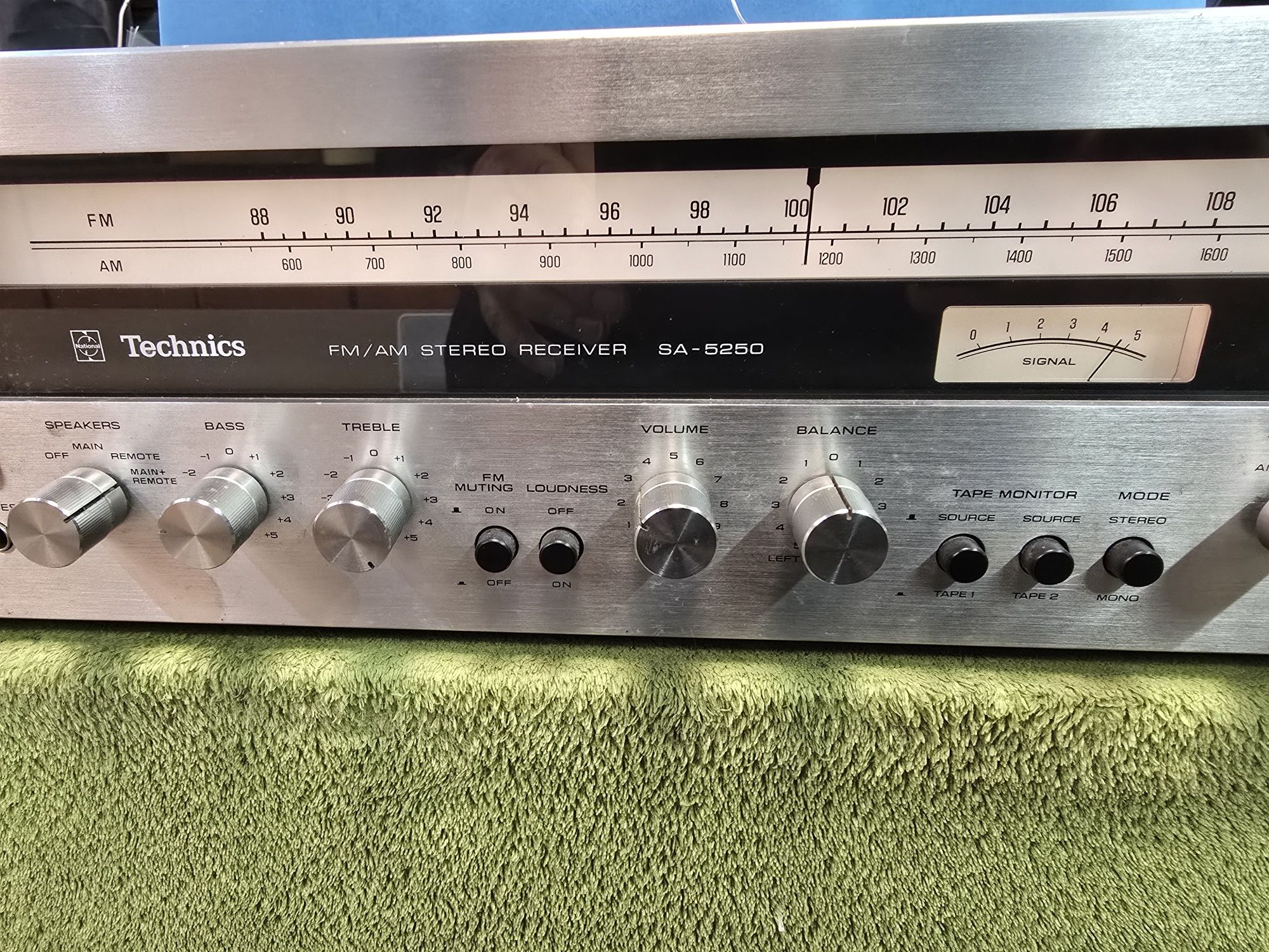 TECHNICS SA-5250 amplituner stereo 4.0 vintage.