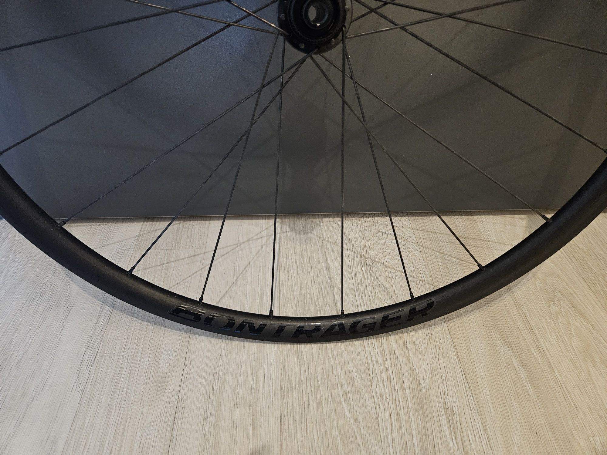 Koła rowerowe Bontrager Paradigm SL nowe