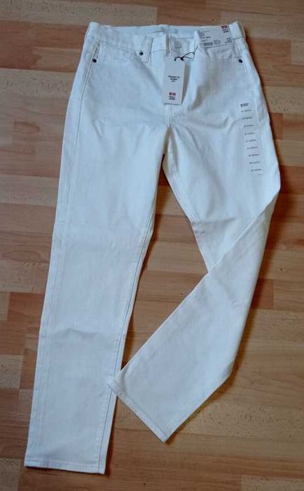 Uniqlo (Япония) Jeans джинсы модель *cigarette skinny* новые размер 27