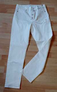 Uniqlo (Япония) Jeans джинсы модель *cigarette skinny* новые размер 27