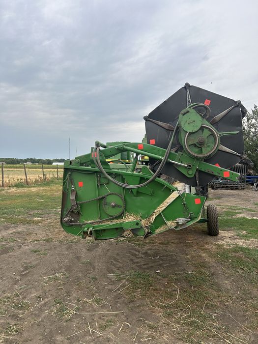 John Deer 9600 з жаткою
