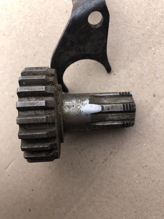 Чезет 175 вторичний вал +Вилка Кпп нові Чсср