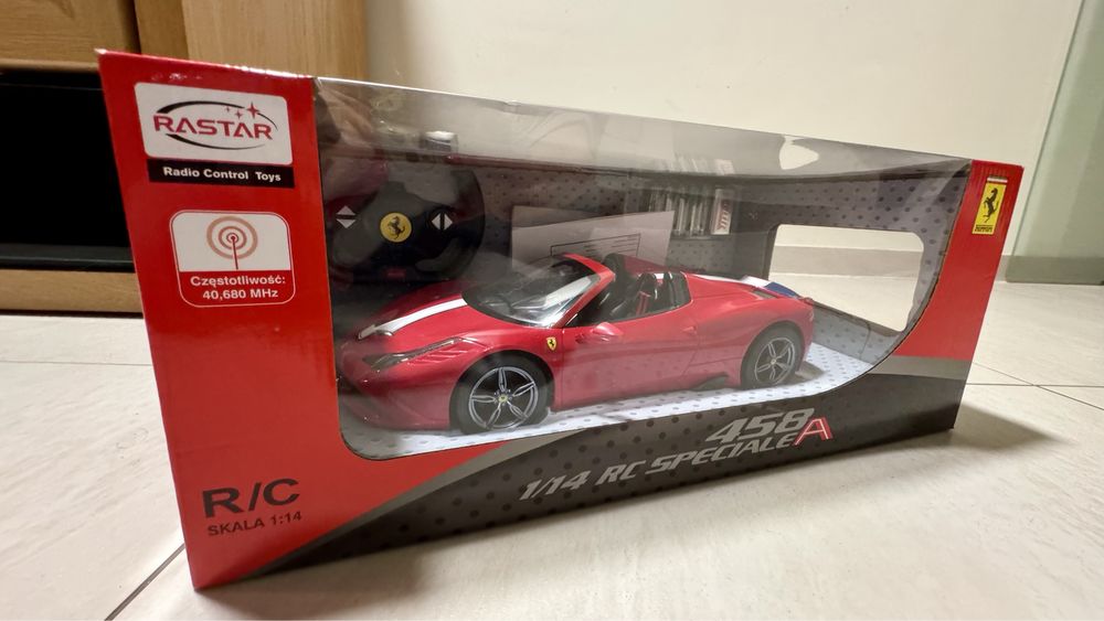 Rastar Ferrari 458 1/14 RC Speciale A