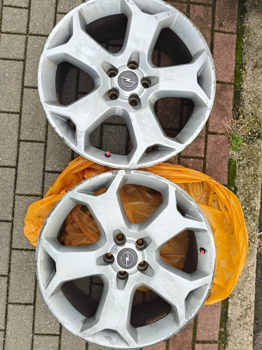 Felgi aluminiowe 19 cali do Opel Vectra C 5x110 (8jx19 ET43)