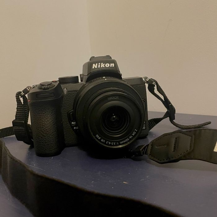 Nikon Z50 + Nikkor Z DX 16-50 mm f/3.5-6.3 VR — używany, stan BDB