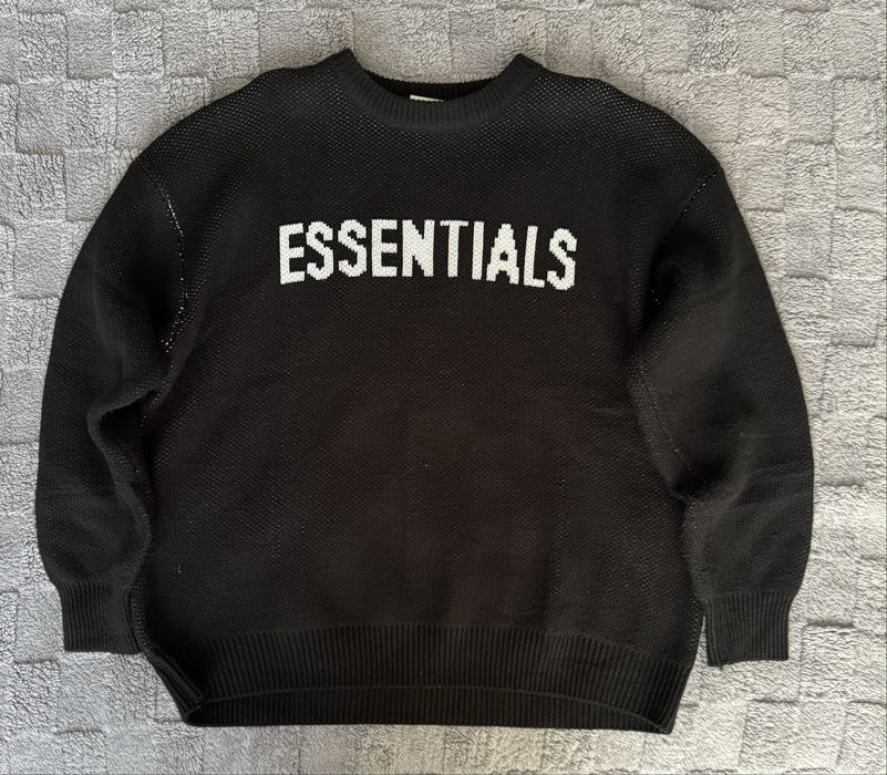 Кофта Essentials