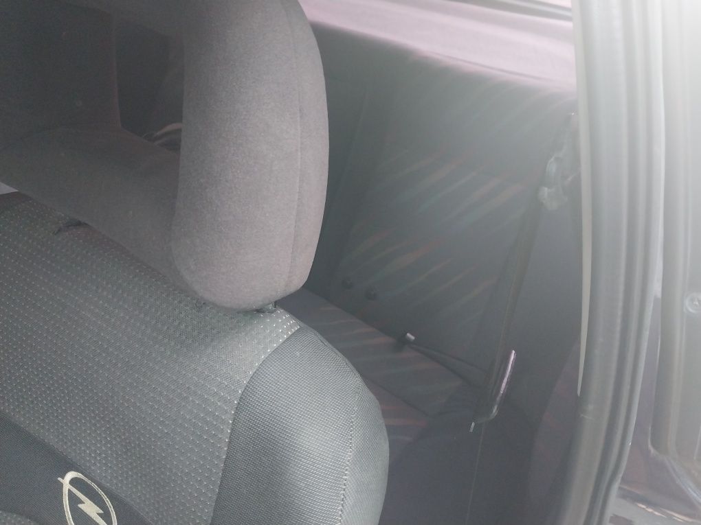 Opel Astra в гарному стані
