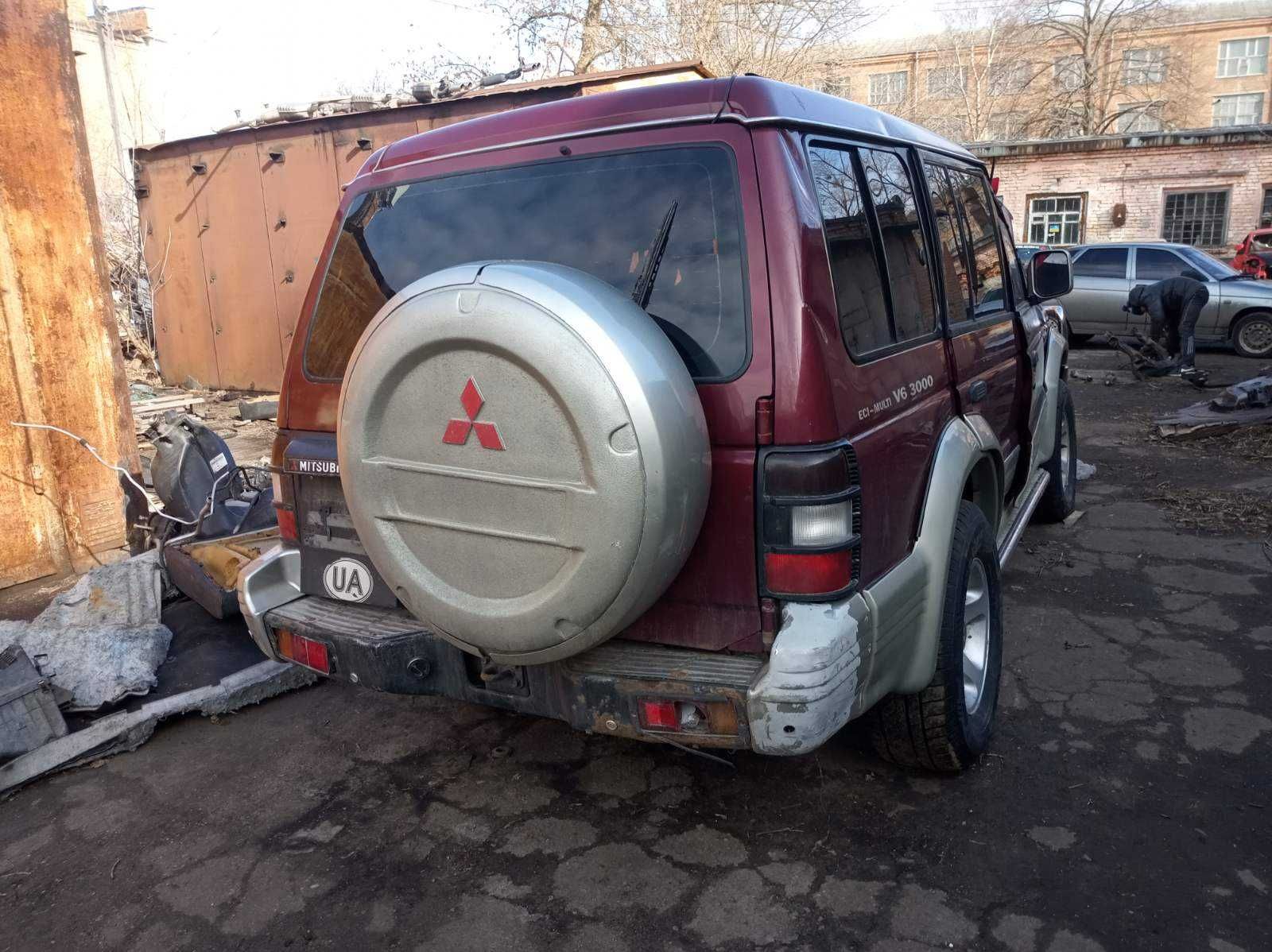 Mitsubishi Pajero 2 (1998) автошрот Авторозборка запчастини