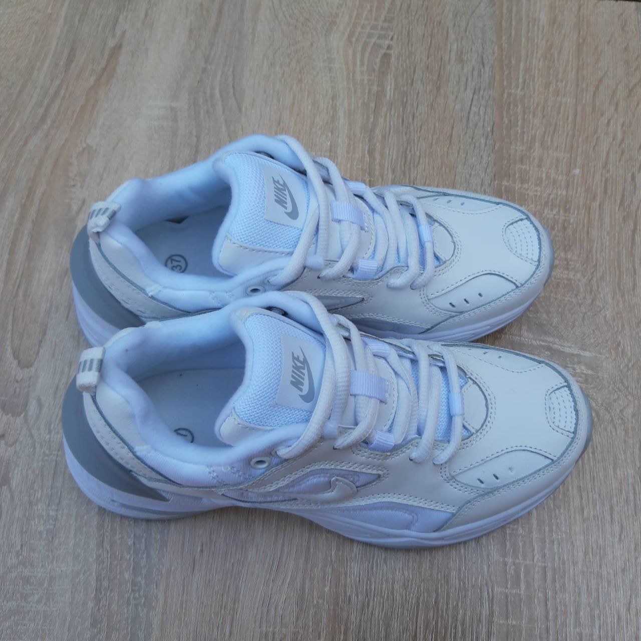 Жіночі кросівки Nike M2K Tekno All White