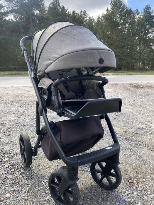 Коляска Roan bass next