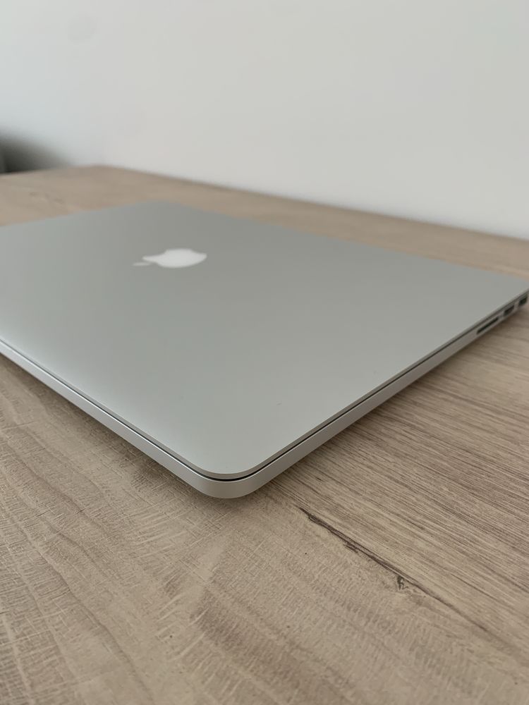 MacBook pro 15 2015 512GB