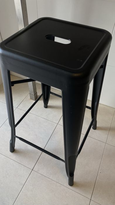 Bancos altos SKLUM x2