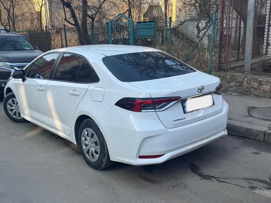 Оренда автомобілів (Львівська обл.)