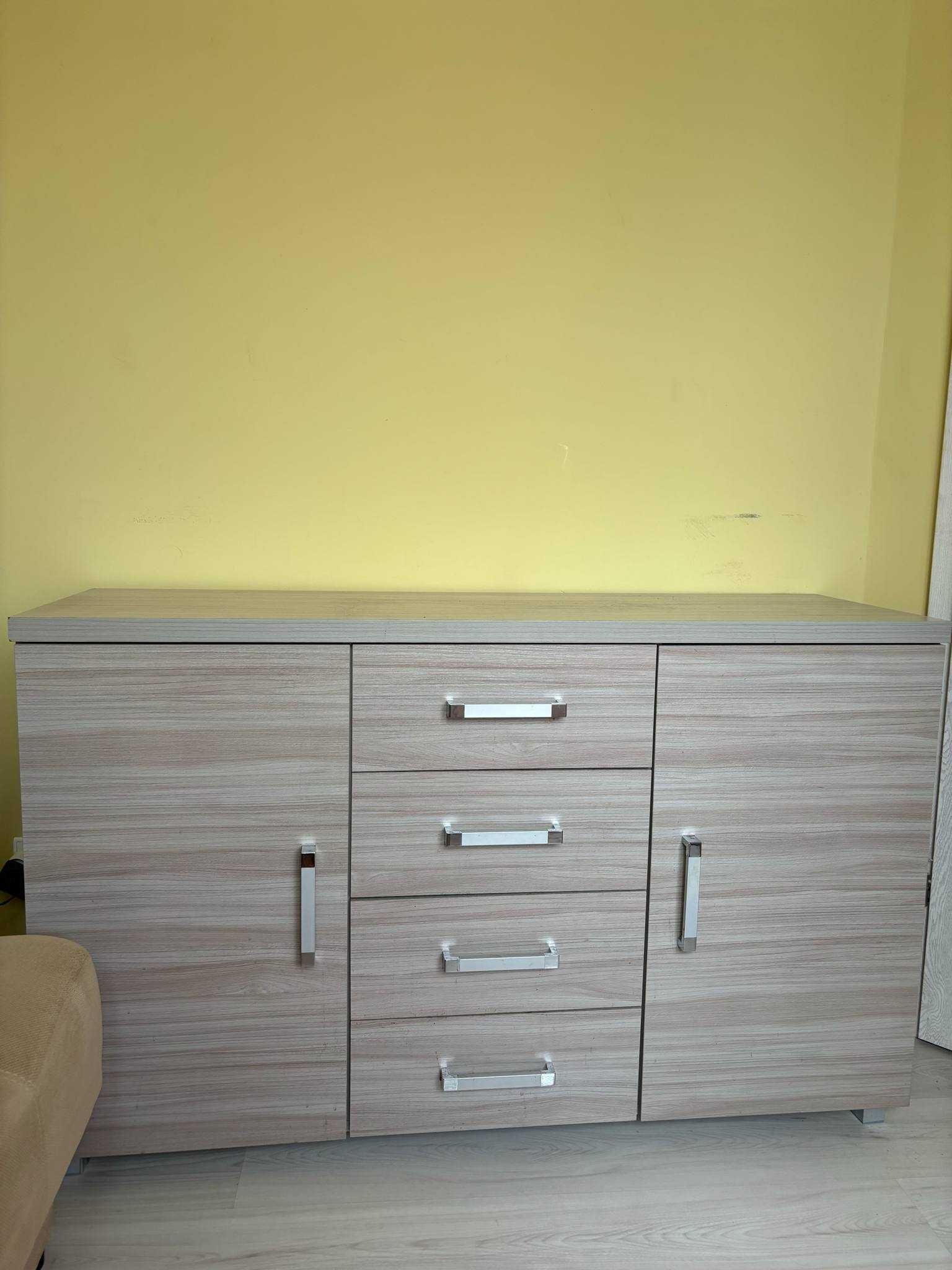 Meble w komplecie lub pojedynczo - na sprzedaż