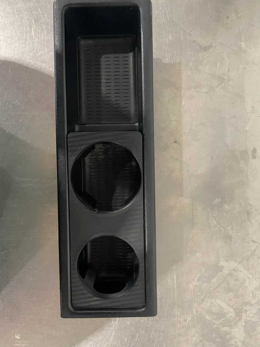 BMW e46 - Substituição do centro Consola central - suporte para copos