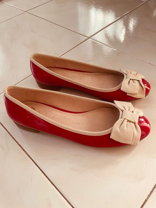 Sabrinas Vermelhas com laço