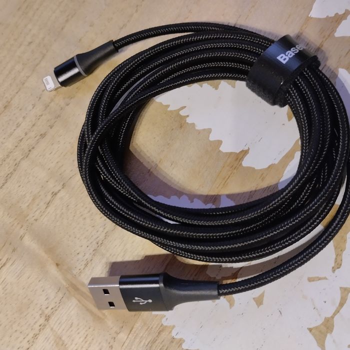 Kabel USB typu lightning 2 m