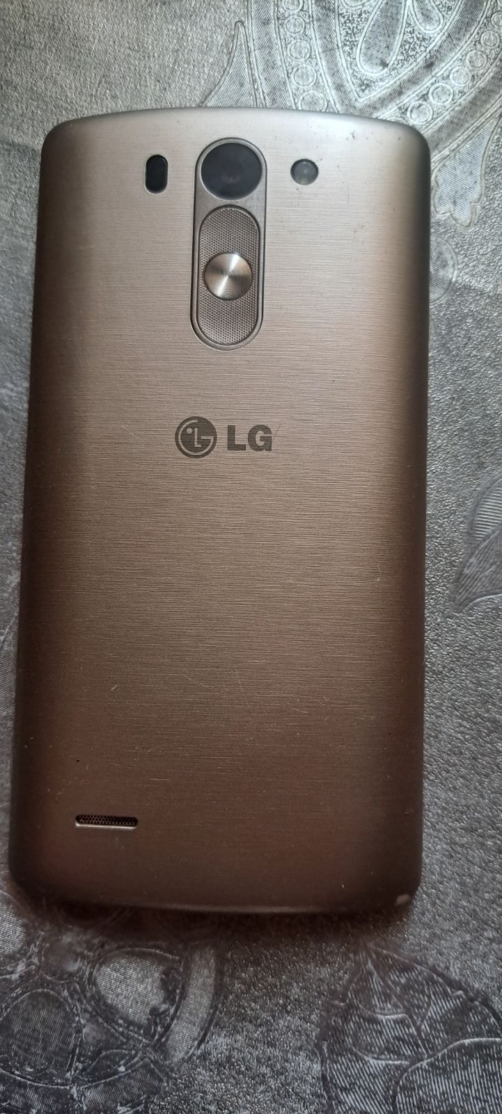 LG D724 G3s  телефон