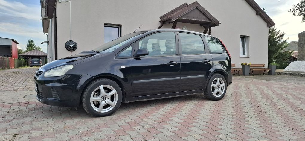 Ładnym Ford C-MAX,  przegląd na rok ,stan bdb.