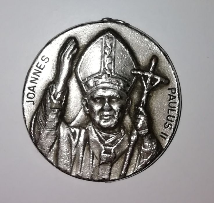 Oreginał Stary Medalion z Janem Pawłem II.