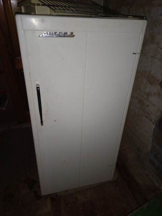 Холодильник днепр 2