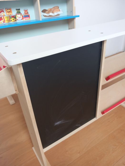 Zabawkowy drewaniany sklep/stragan Playtive