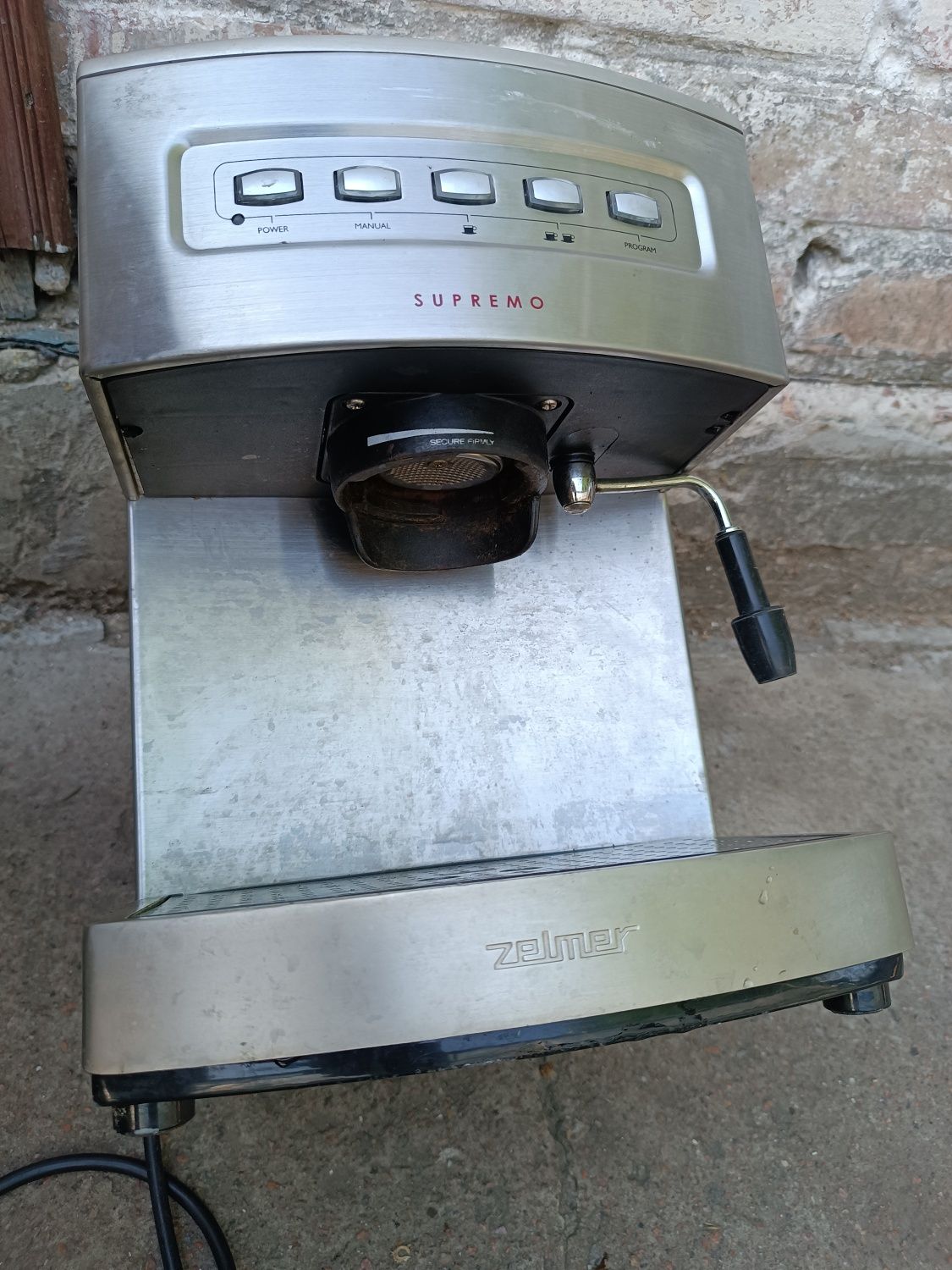 Кофеварка  Zelmer Supremo 13z013