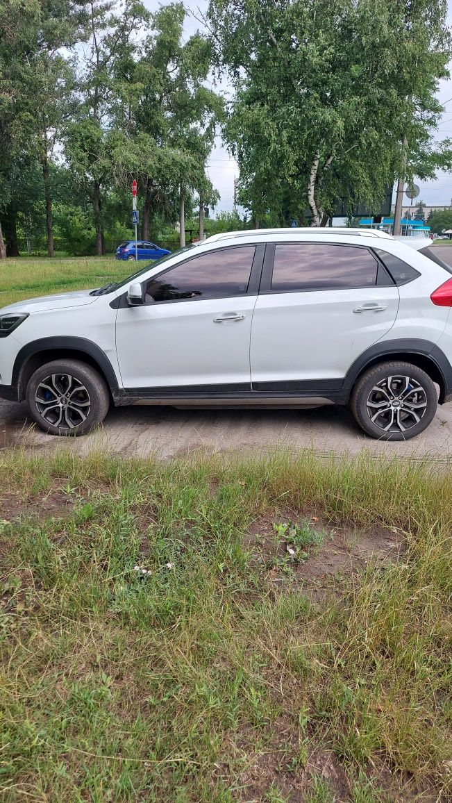Авто  Chery Tiggo 2 электро