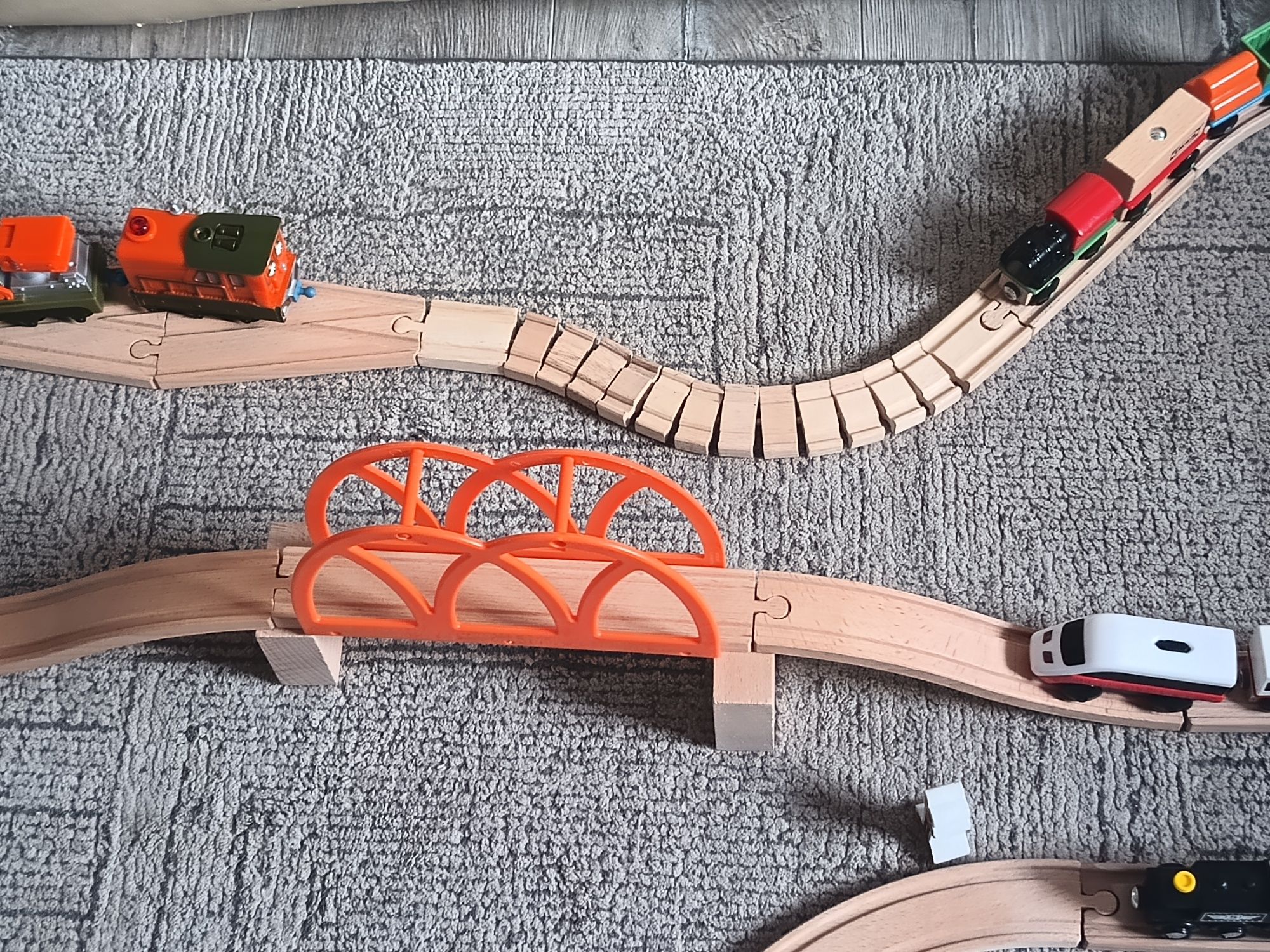 Kolejka drewniana Ikea + dodatki