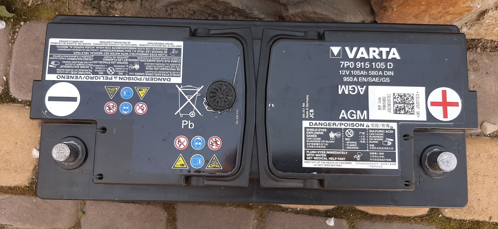 Акумулятор AGM Varta 105 Ah  950 A 12V