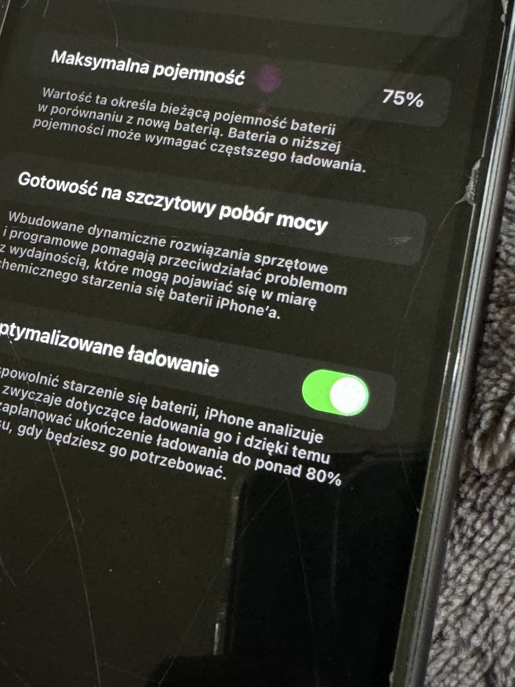 Iphone 11 czarny 128gb