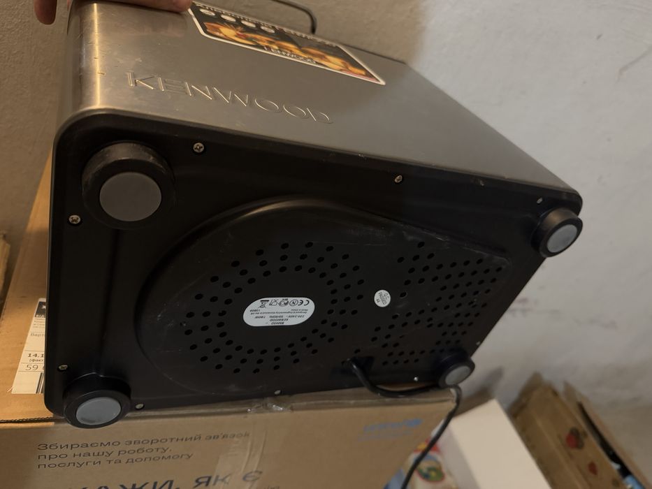Продам хлебопечку kenwood bm450