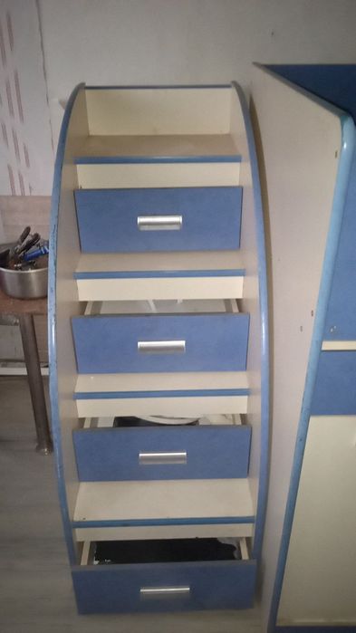 Продам мебель кровать / шкаф
