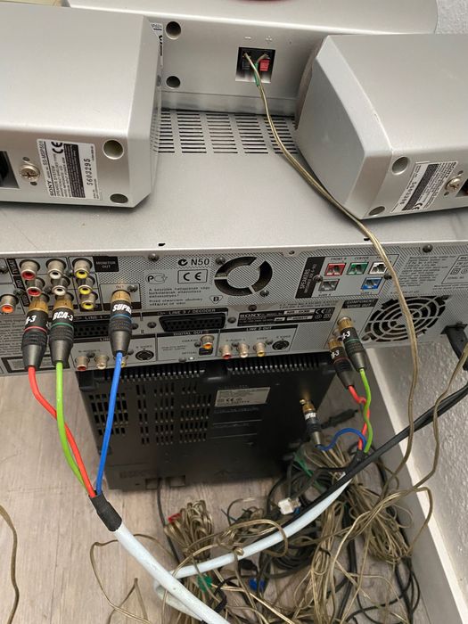 Home cinema Sony com leitor/gravador dvd e control centre e subwoofer