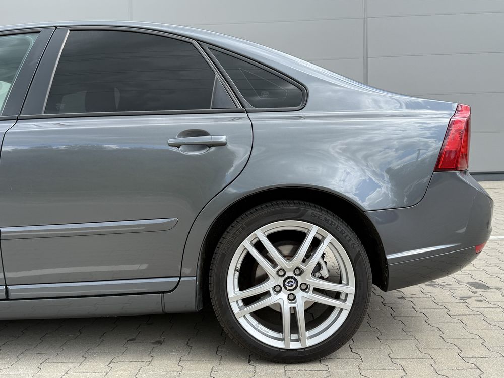 Volvo S40 2.0 145 LPG OC 09.2026