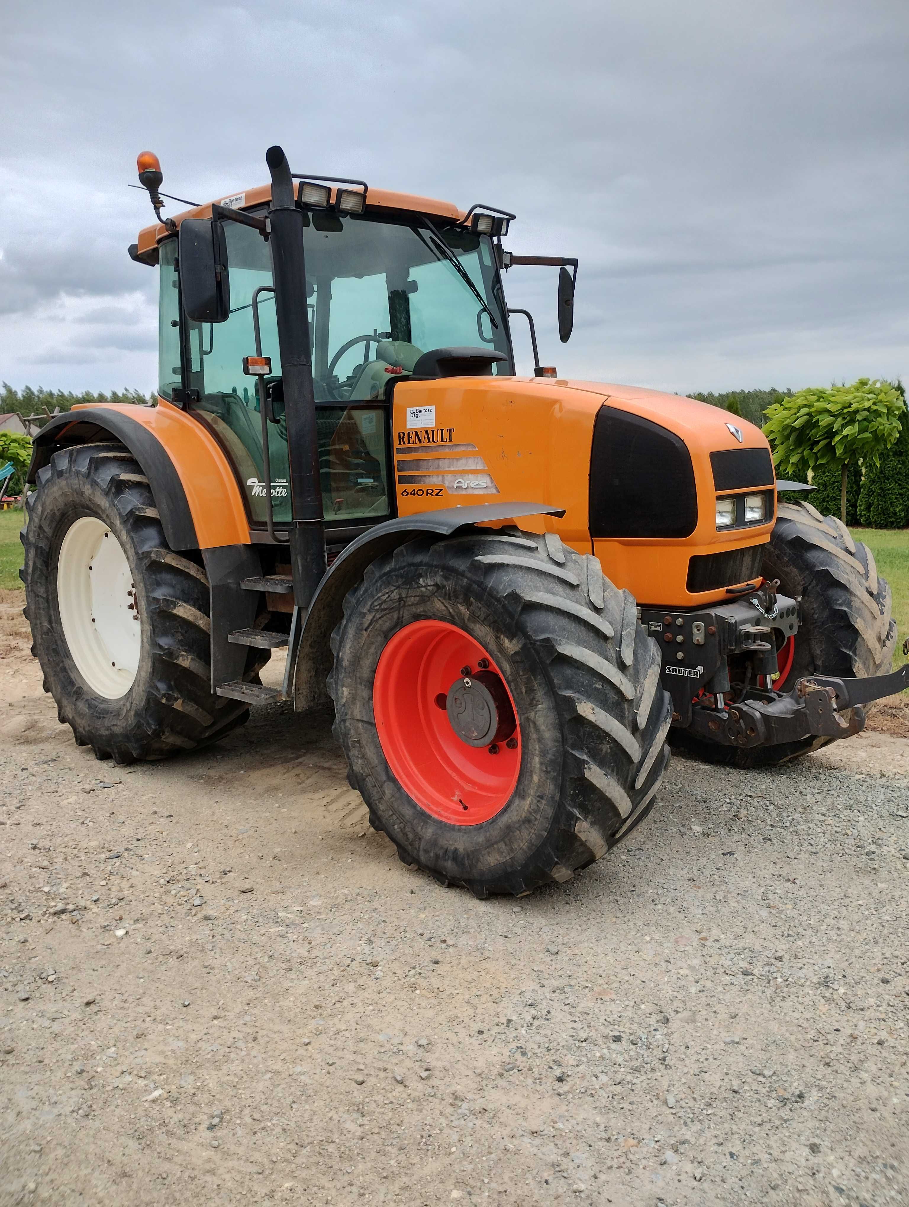 Renault Ares 640 od rolnika