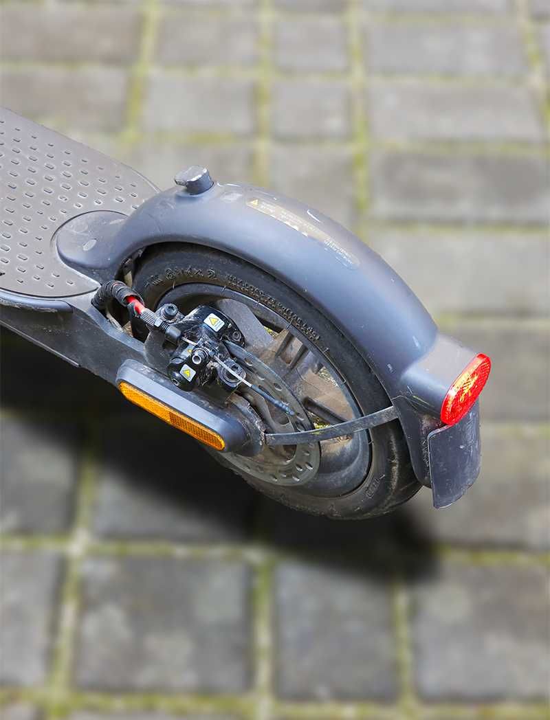 Hulajnoga elektryczna Xiaomi Mi Electric Scooter Pro 2 NE Black