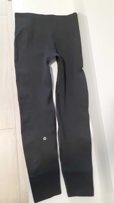 Легінси Lululemon темно-антрацитового кольора