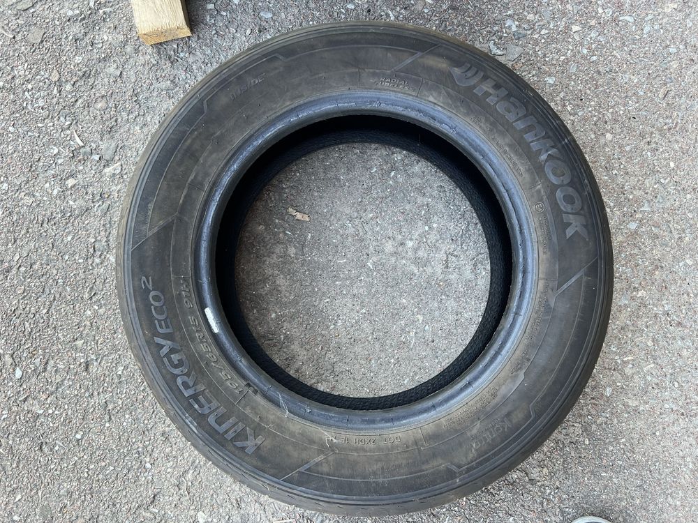 Продам шини Hankook R15  195/65