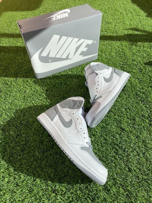 Air Jordan 1 High OG Stealth