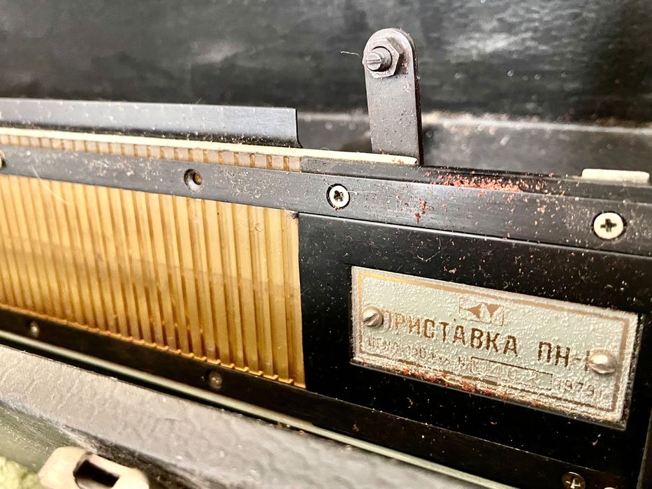 Машинка вязальная ручная Нева-2