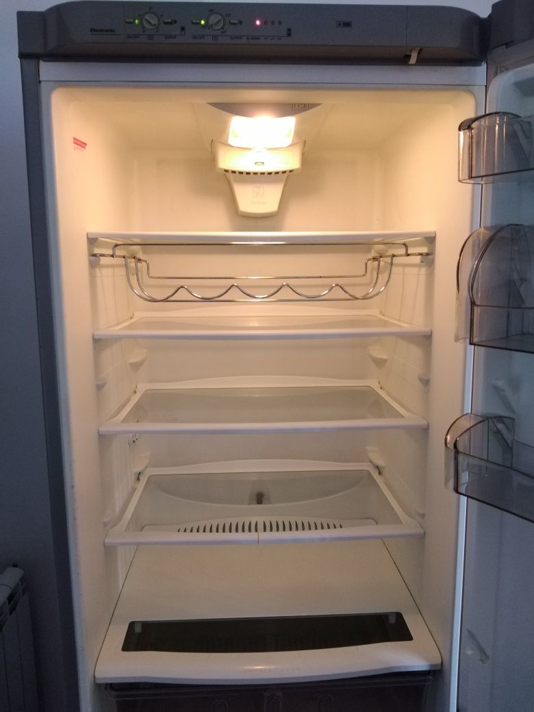 Vendo frigorífico a funcionar