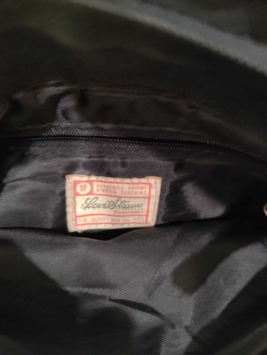 Mala tiracolo Levis Strauss