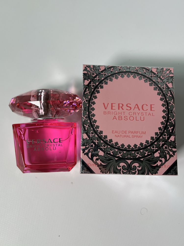 Парфумована вода Versace Bright Crystal Absolu