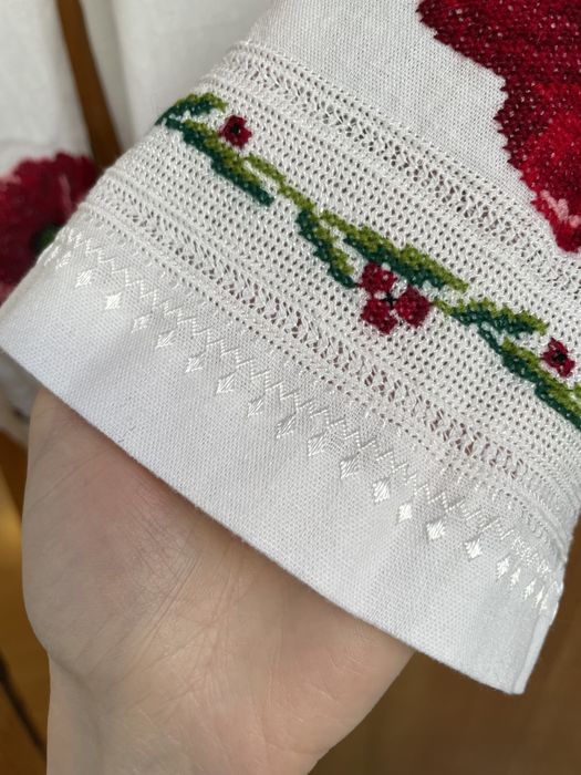 Вишита сорочка вишиванка